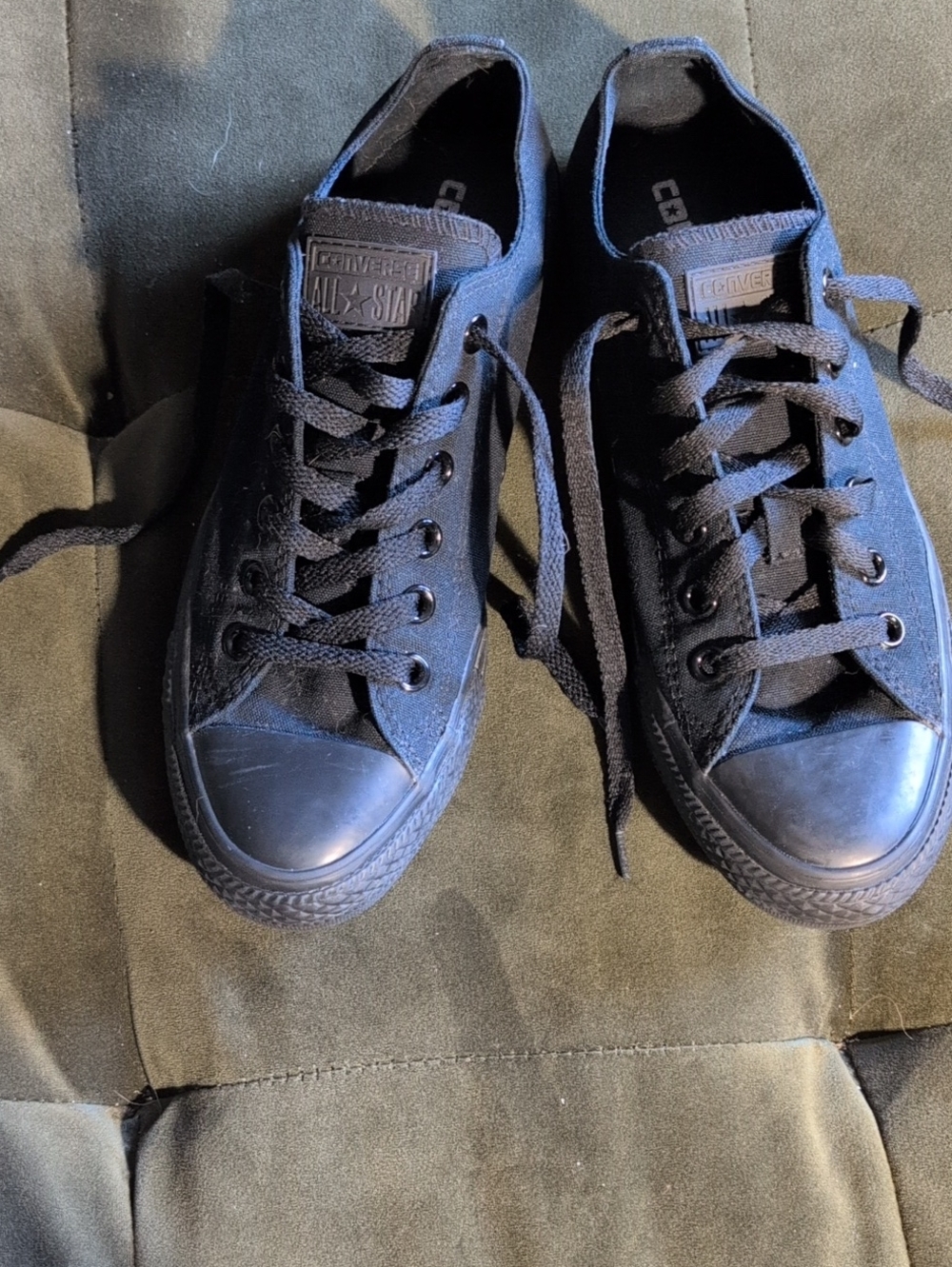 Converse Low Top Sneakers -Black, Women 8.5/Men 6.5